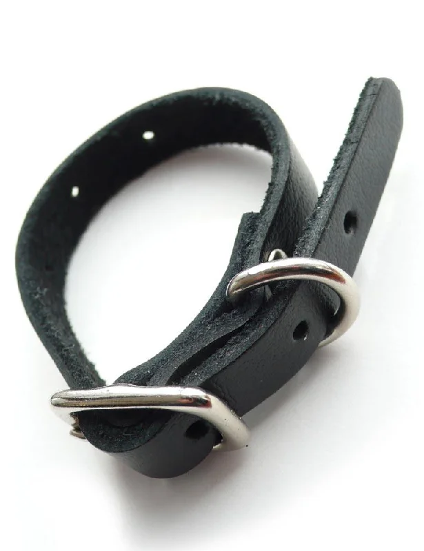 Buckling Cock Ring w/ D-Ring